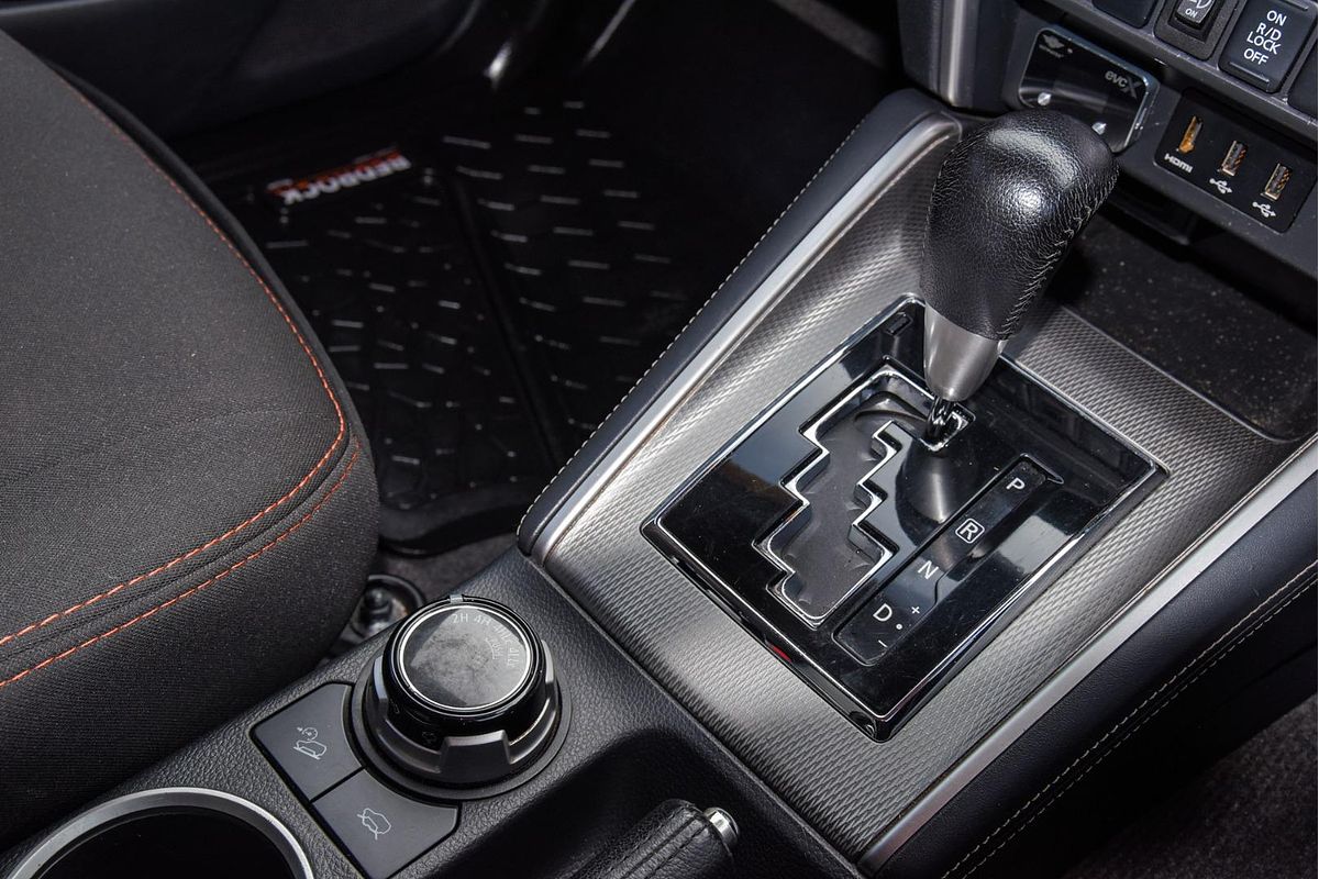 2019 Mitsubishi Triton Toby Price Edition MR 4X4
