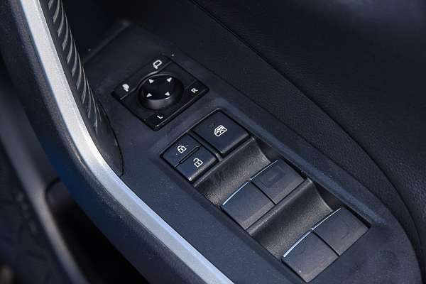 2019 Toyota RAV4 Edge AXAA54R