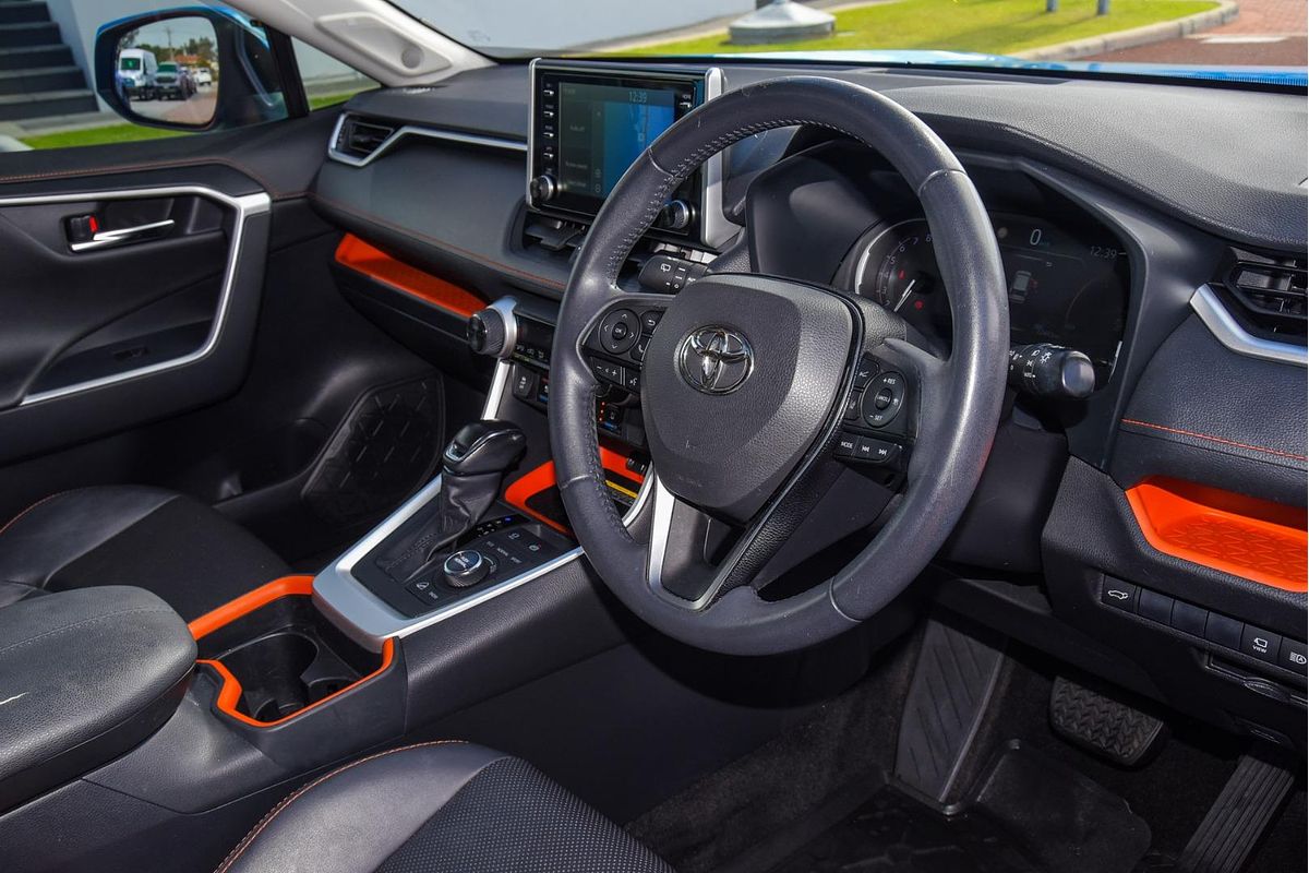 2019 Toyota RAV4 Edge AXAA54R