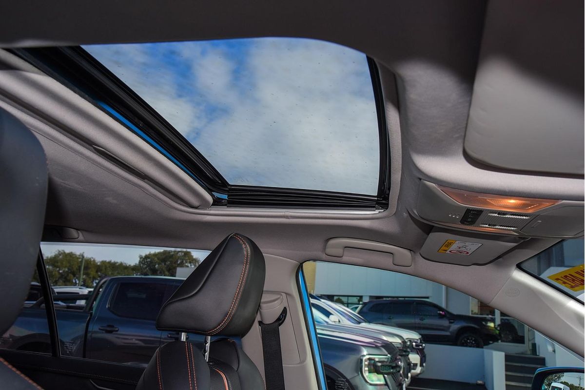 2019 Toyota RAV4 Edge AXAA54R
