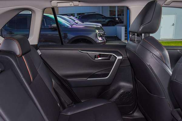2019 Toyota RAV4 Edge AXAA54R
