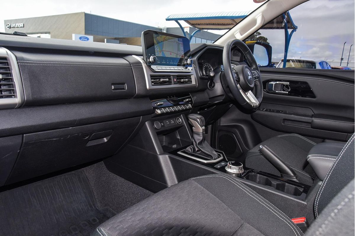 2024 Mitsubishi Triton GLS MV 4X4