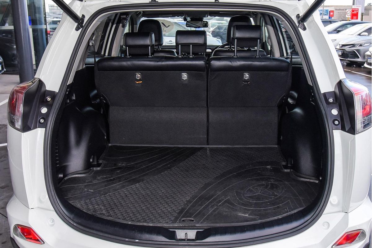 2016 Toyota RAV4 Cruiser ASA44R