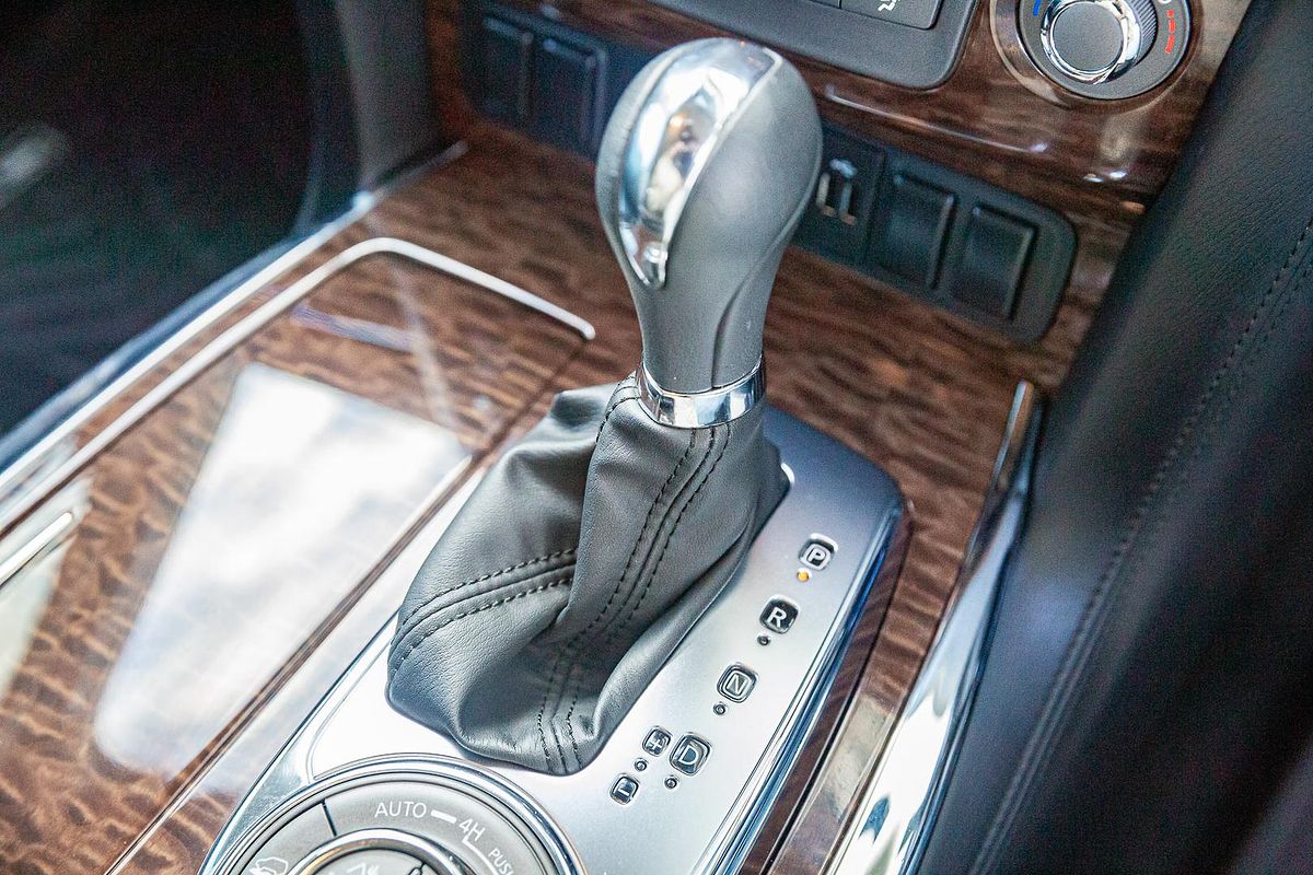 2023 Nissan Patrol Ti Y62