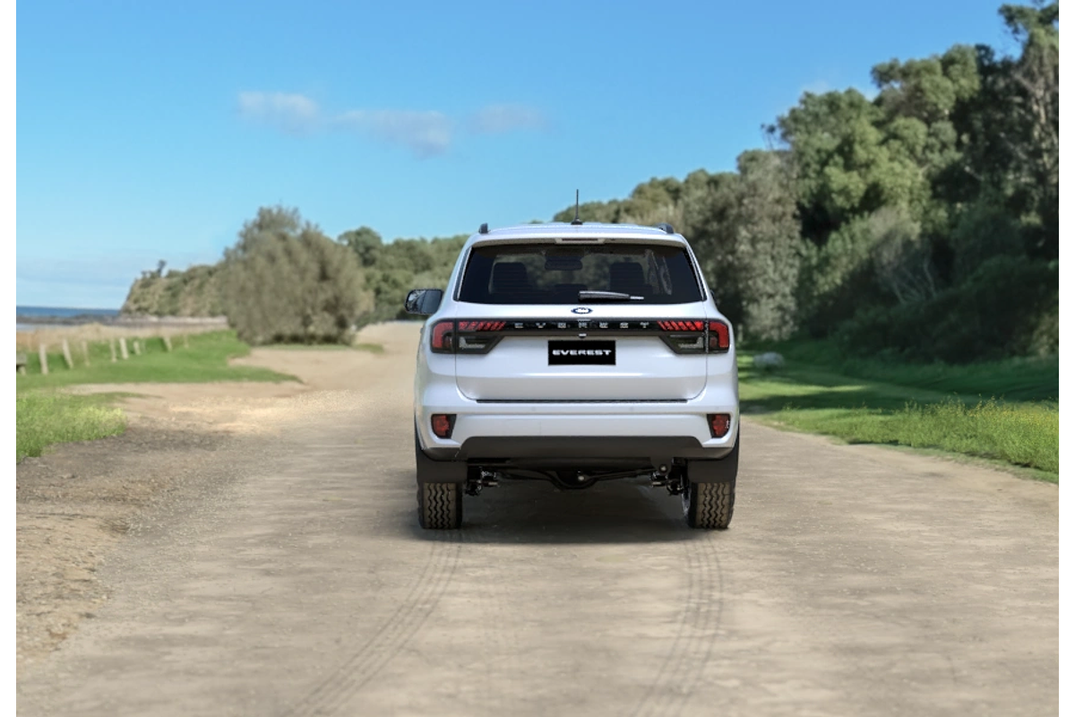 2025 Ford Everest Black Edition 2.0L
