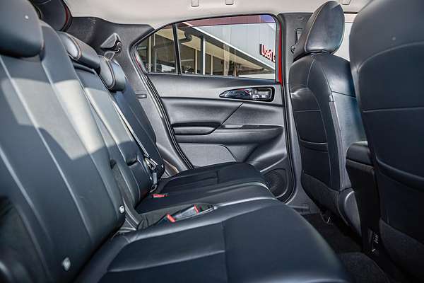 2017 Mitsubishi Eclipse Cross Exceed YA