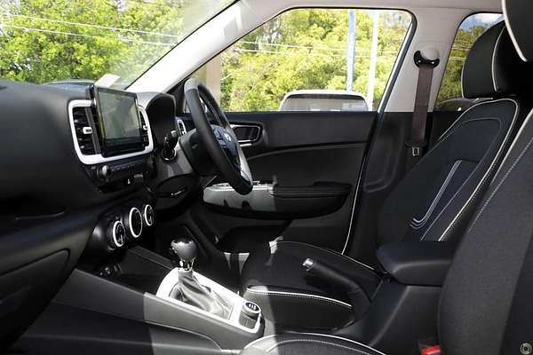 2024 Hyundai Venue Elite QX.V5