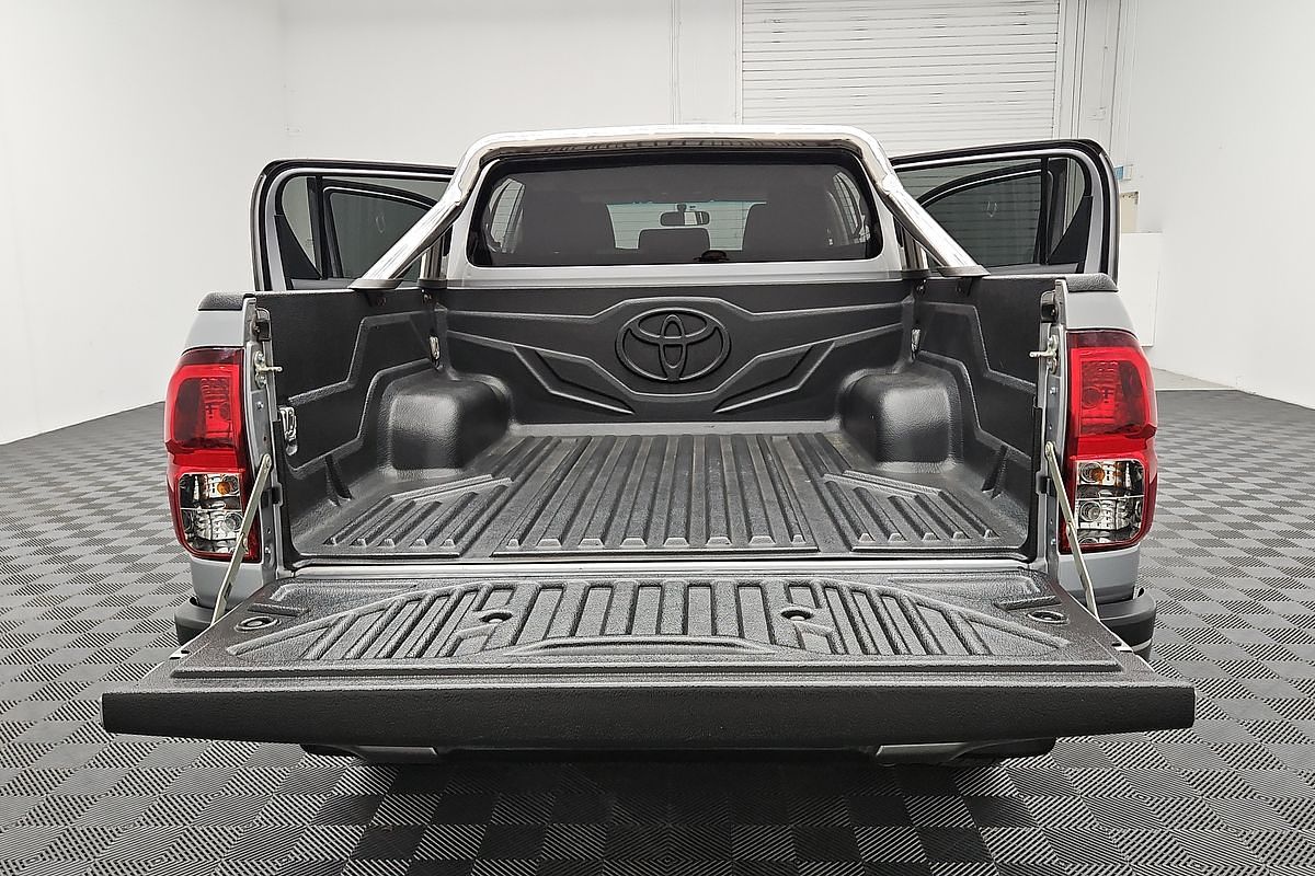 2016 Toyota Hilux SR5 GUN126R 4X4