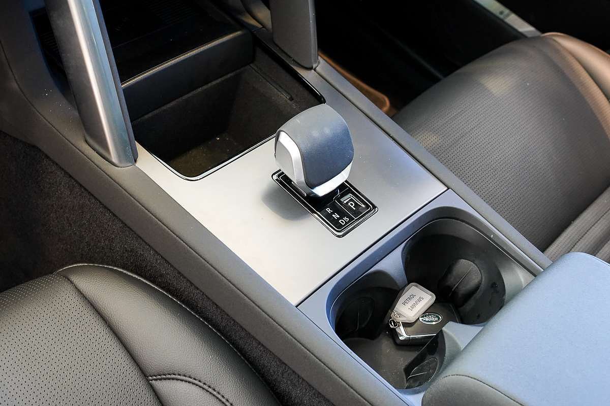 2024 Land Rover Discovery Sport P200 S L550