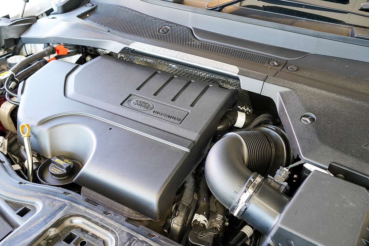 2024 Land Rover Discovery Sport P200 S L550