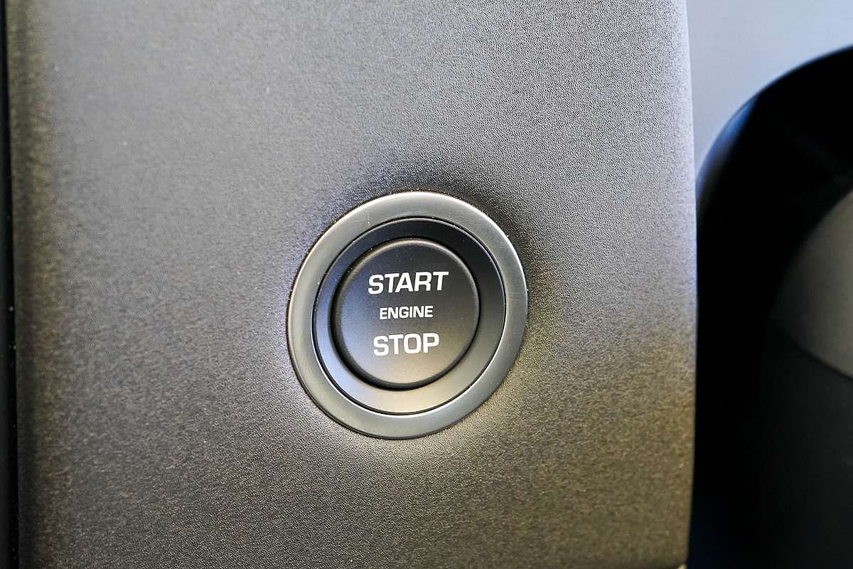 2024 Land Rover Discovery Sport P200 S L550