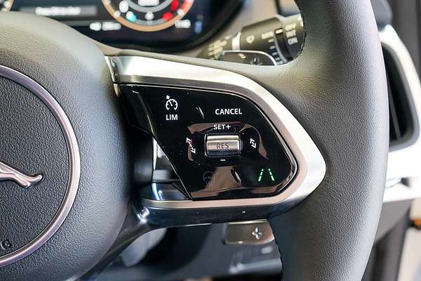 2024 Jaguar E-PACE P250 R-Dynamic SE X540