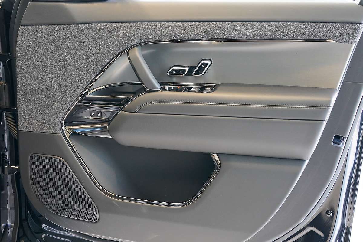 2024 Land Rover Range Rover Sport PHEV P460e Dynamic HSE L461
