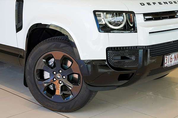 2024 Land Rover Defender 110 P400 X-Dynamic SE L663