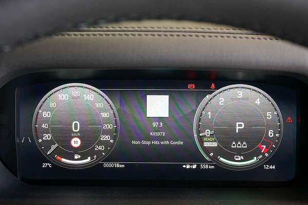 2024 Land Rover Defender 110 P400 X-Dynamic SE L663