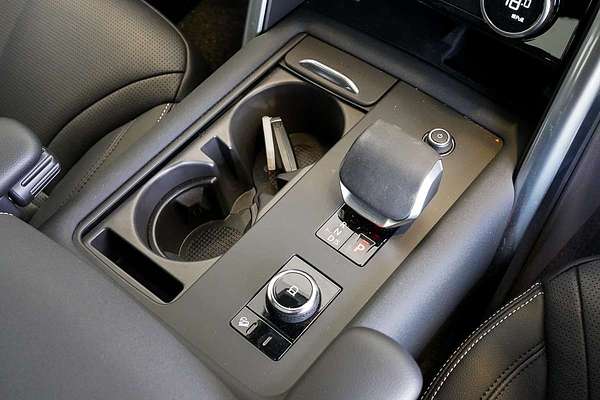 2024 Land Rover Discovery P360 Dynamic SE Series 5