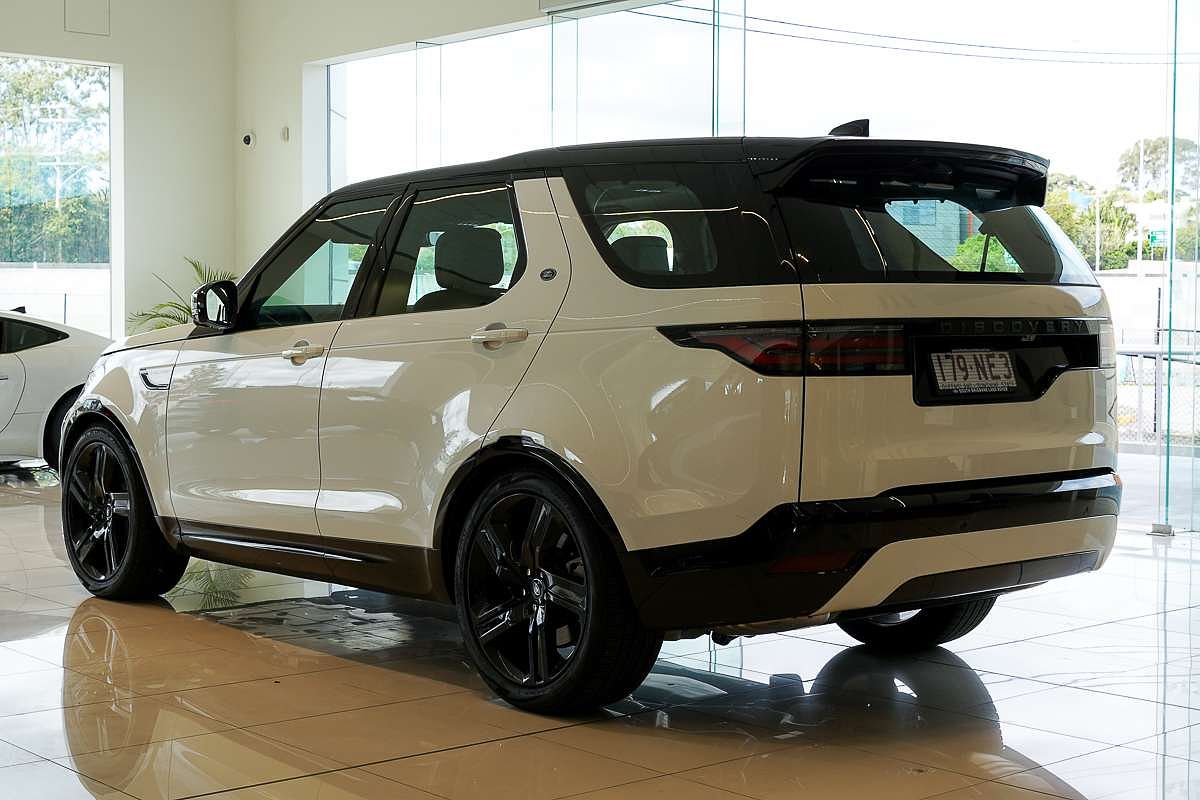 2024 Land Rover Discovery P360 Dynamic SE Series 5