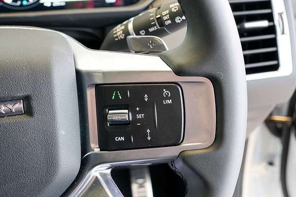 2024 Land Rover Discovery P360 Dynamic SE Series 5