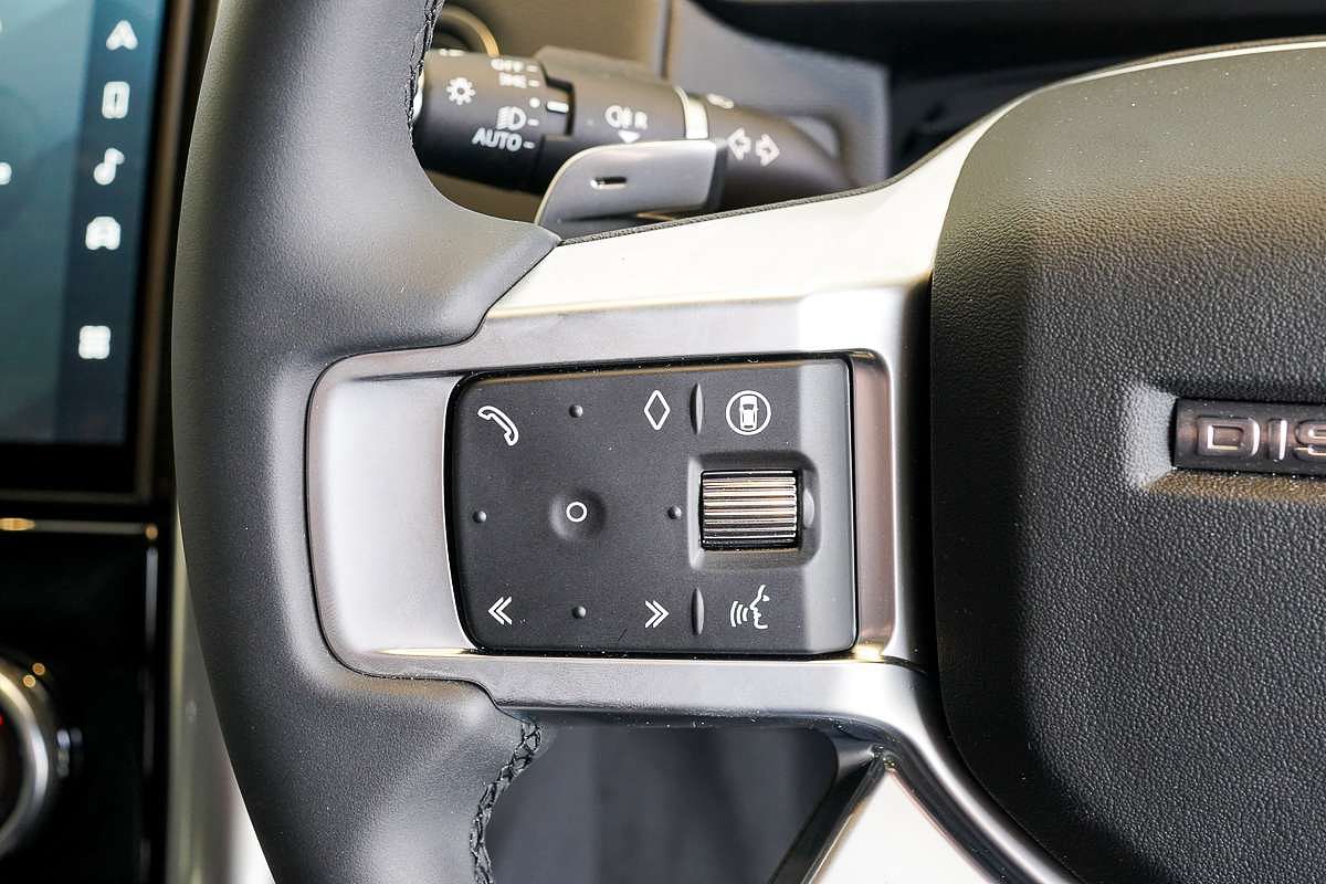 2024 Land Rover Discovery P360 Dynamic SE Series 5