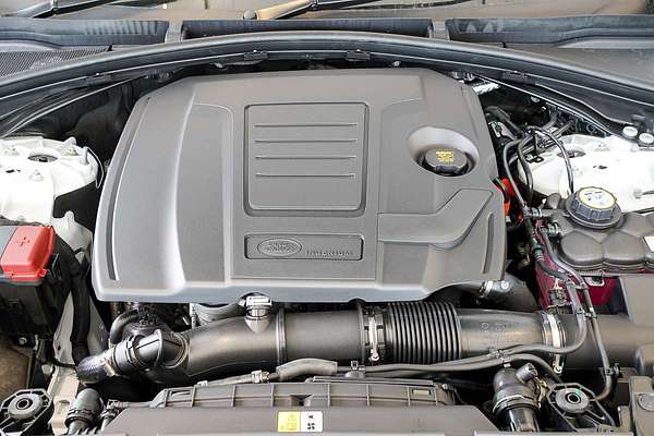 2024 Land Rover Range Rover Velar P250 Dynamic SE L560