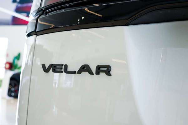 2024 Land Rover Range Rover Velar P250 Dynamic SE L560
