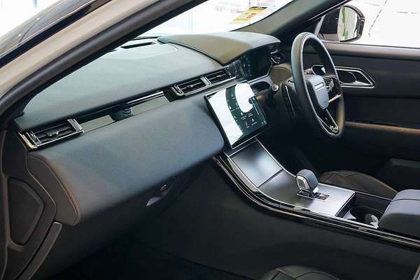 2024 Land Rover Range Rover Velar P250 Dynamic SE L560