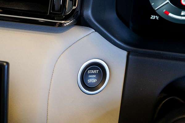 2024 Land Rover Range Rover Velar P250 Dynamic SE L560
