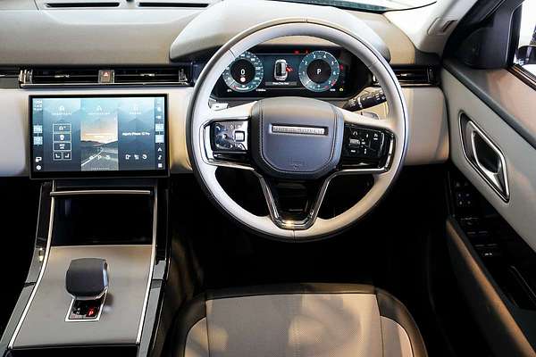 2024 Land Rover Range Rover Velar P250 Dynamic SE L560