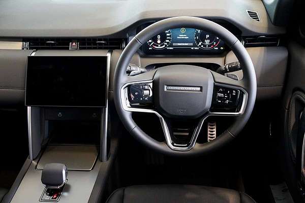 2024 Land Rover Discovery Sport P250 Dynamic SE L550