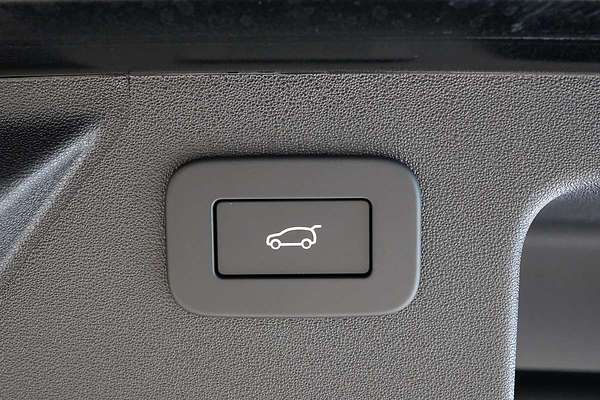 2024 Land Rover Discovery Sport P250 Dynamic SE L550