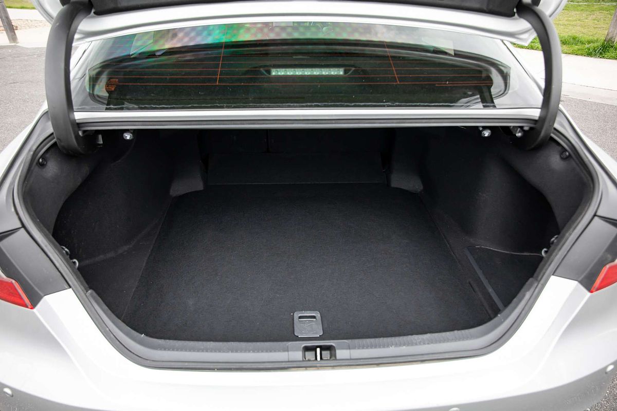 2021 Toyota Camry Ascent AXVH70R