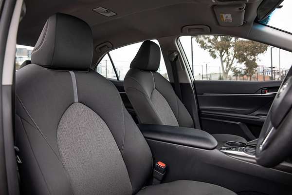 2021 Toyota Camry Ascent AXVH70R