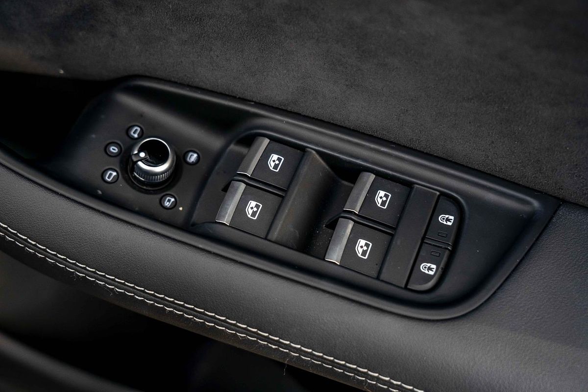 2024 Audi SQ7 TFSI 4M