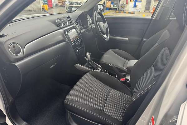 2024 Suzuki Vitara LY Series II