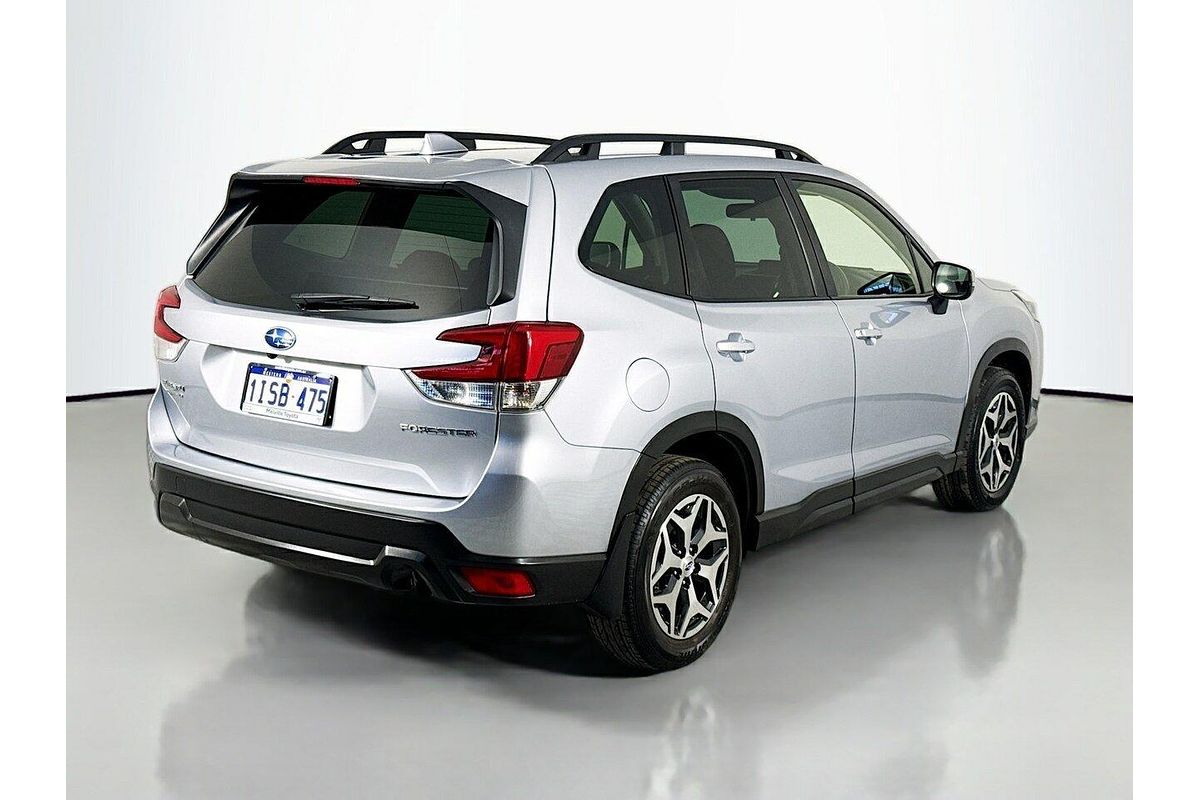 2023 Subaru Forester 2.5i S5