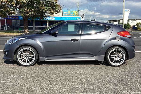 2013 Hyundai Veloster SR Turbo FS2