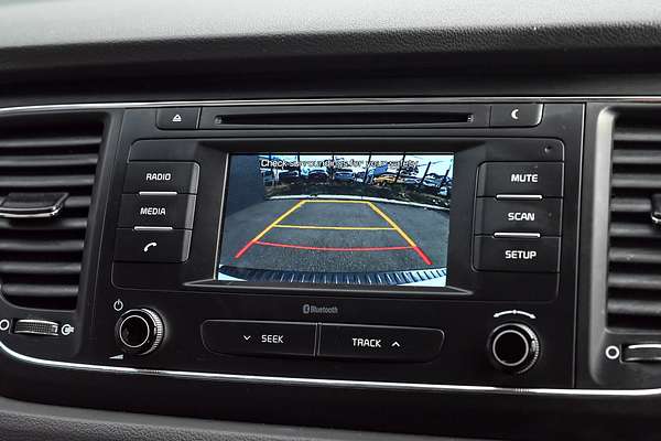 2017 Kia Carnival S YP
