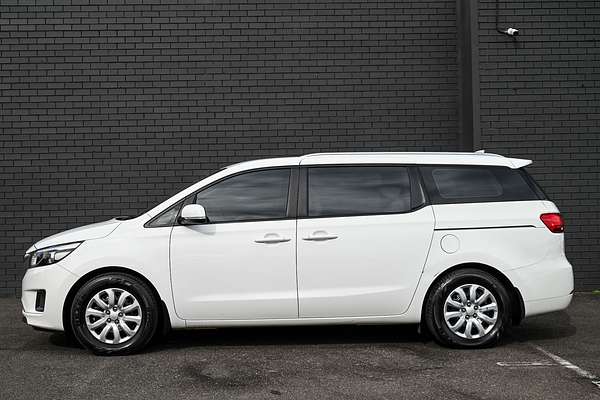 2017 Kia Carnival S YP