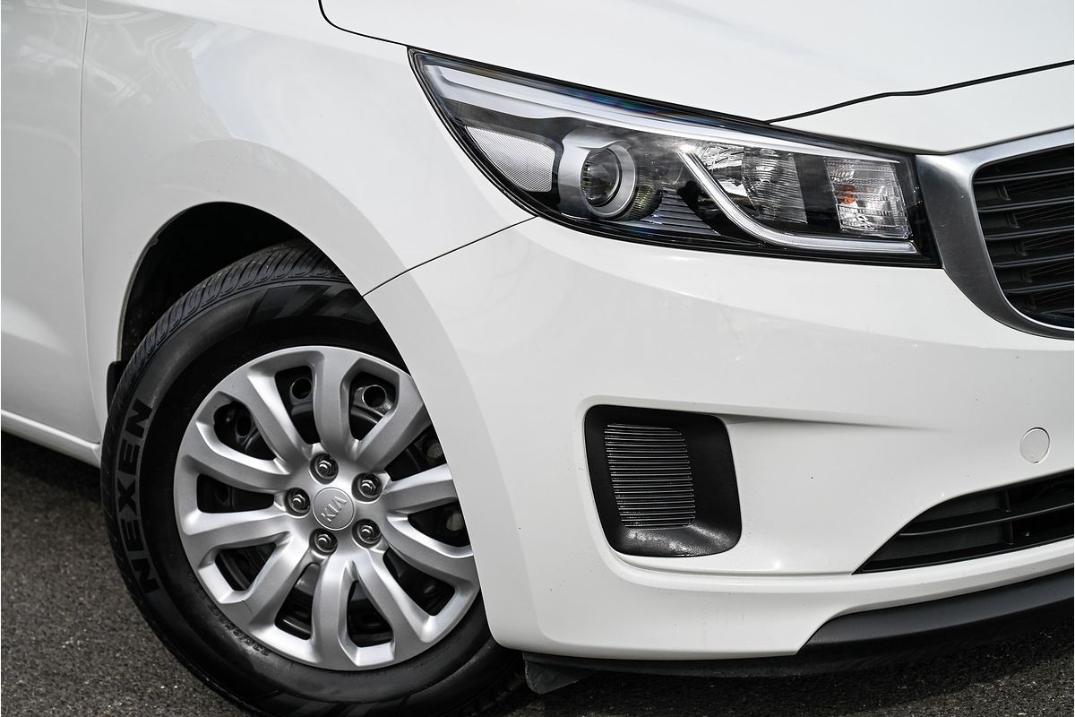 2017 Kia Carnival S YP