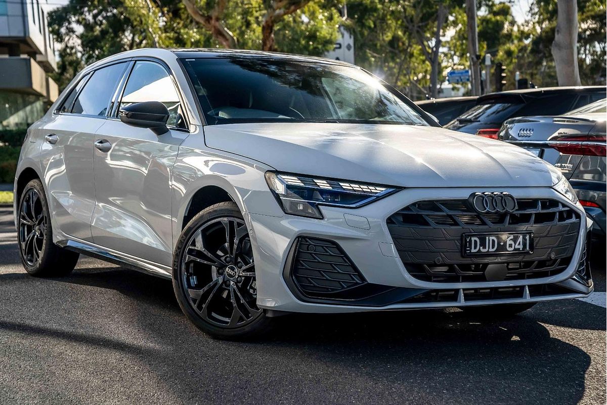 2024 Audi A3 35 TFSI S line GY