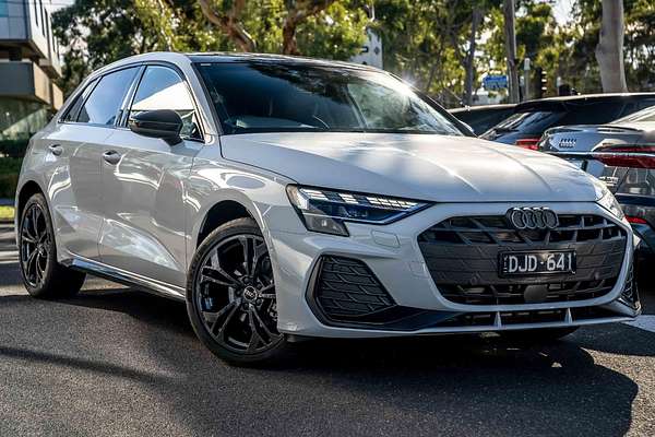 2024 Audi A3 35 TFSI S line GY