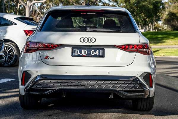 2024 Audi A3 35 TFSI S line GY