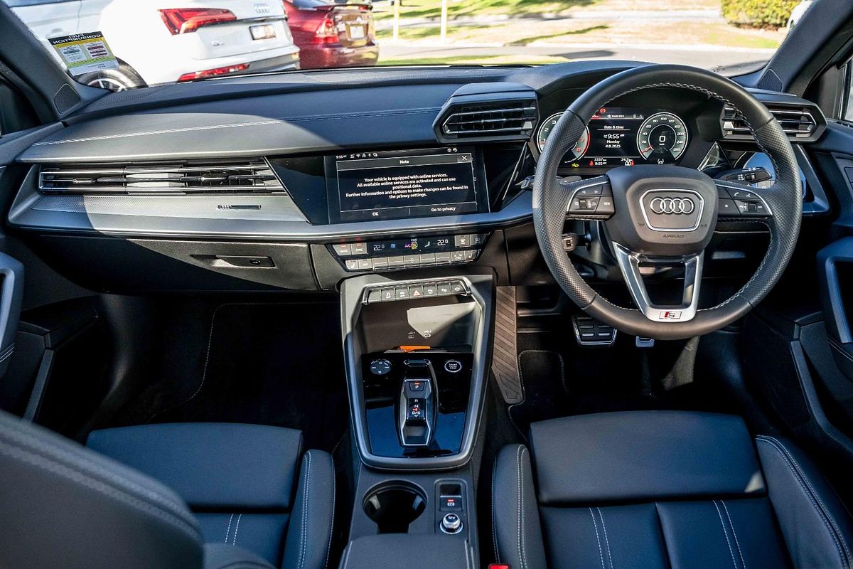2024 Audi A3 35 TFSI S line GY