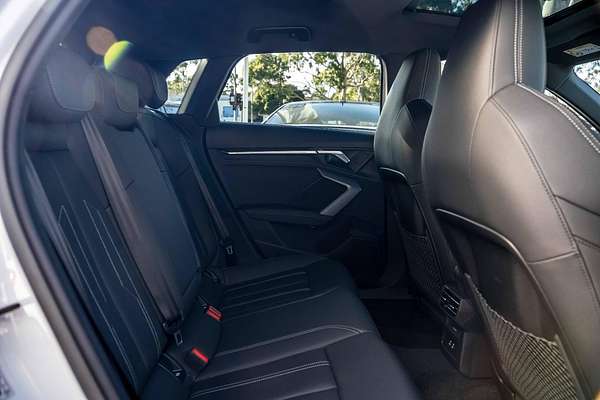 2024 Audi A3 35 TFSI S line GY