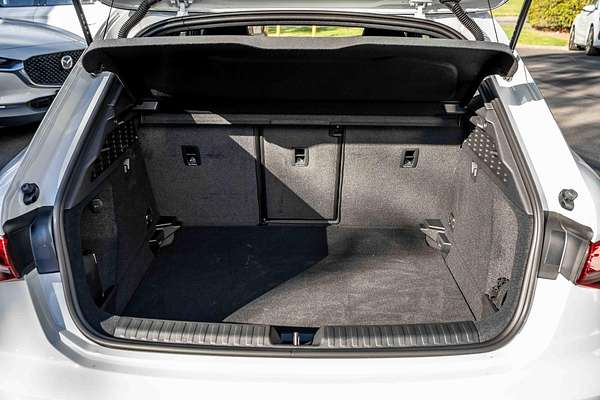 2024 Audi A3 35 TFSI S line GY