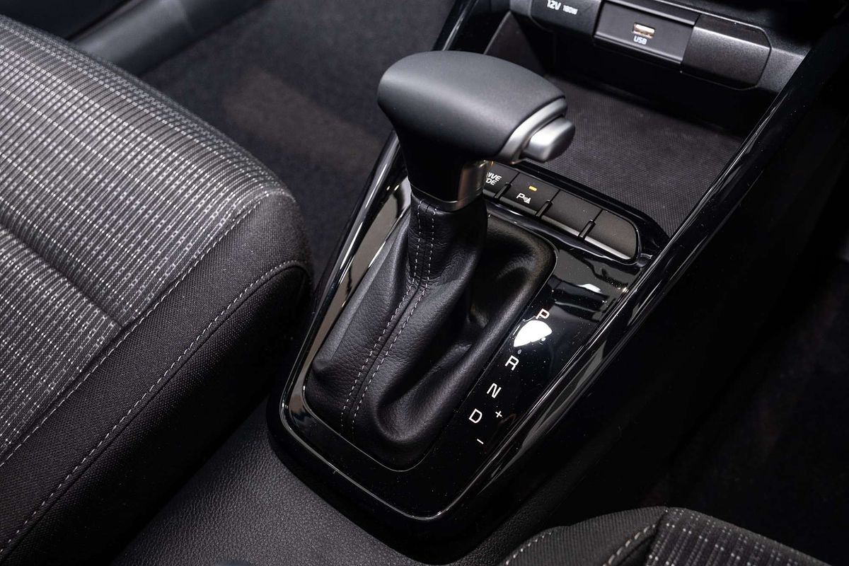 2025 Kia Stonic Sport YB