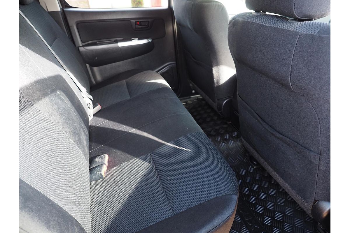 2015 Toyota Hilux SR5 KUN26R 4X4