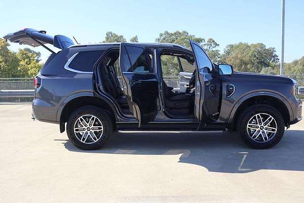 2023 Ford Everest Platinum 3.0L