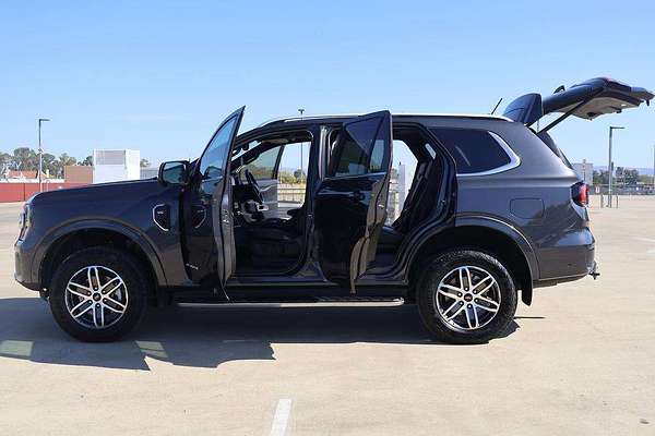 2023 Ford Everest Platinum 3.0L