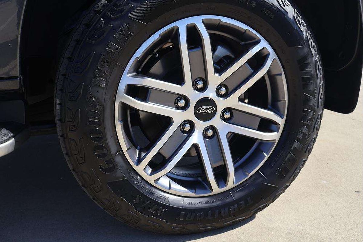 2023 Ford Everest Platinum 3.0L